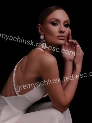 Юля — Махачкала